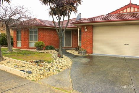 11 Bowman Dr, Mornington, VIC 3931
