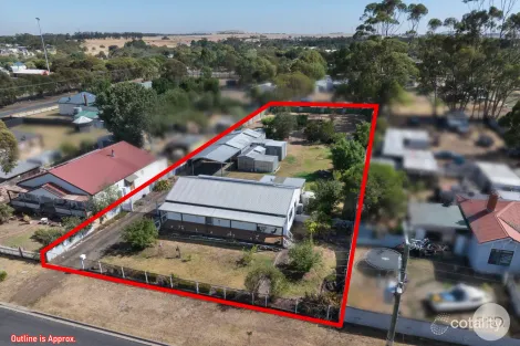 8 Osborne St, Skipton, VIC 3361