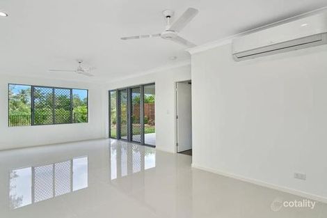 Property photo of 1/65 Roberts Drive Trinity Beach QLD 4879