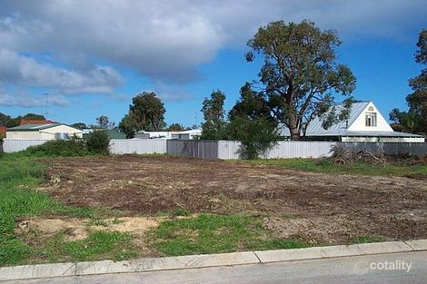 Property photo of 2 Signet Court Wannanup WA 6210