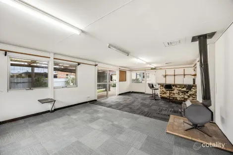 Property photo of 10 Weroona Avenue Park Holme SA 5043