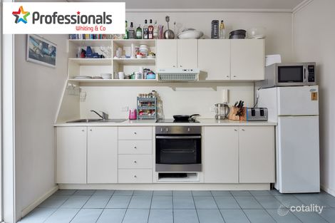 Property photo of 4/92-94 Grey Street St Kilda VIC 3182