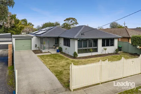 195 Gap Rd, Sunbury, VIC 3429