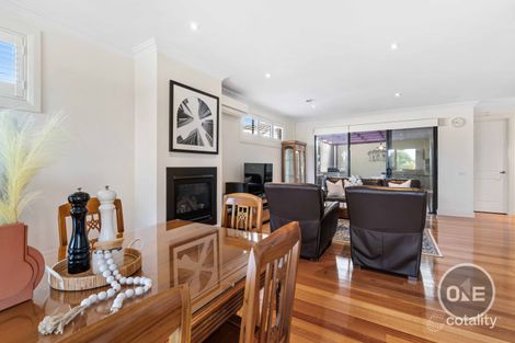 Property photo of 39 The Crest Bulleen VIC 3105