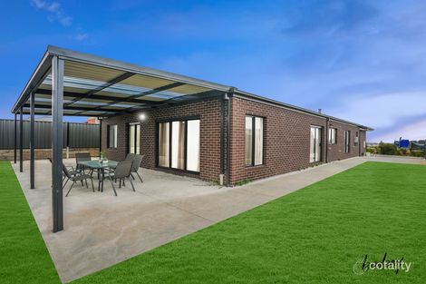 Property photo of 14 Sundew Avenue Wallan VIC 3756