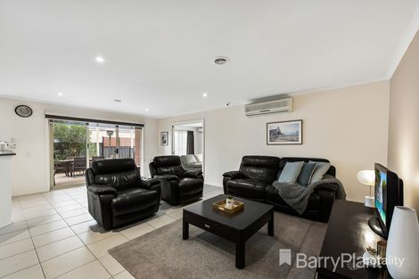 Property photo of 1 Bold Mews Manor Lakes VIC 3024