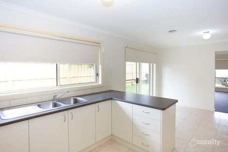 Property photo of 15 Fisher Crescent Dandenong North VIC 3175