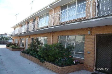 22 Bishop St, Kingsville, VIC 3012