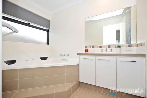 Property photo of 54 Castledene Way Tapping WA 6065