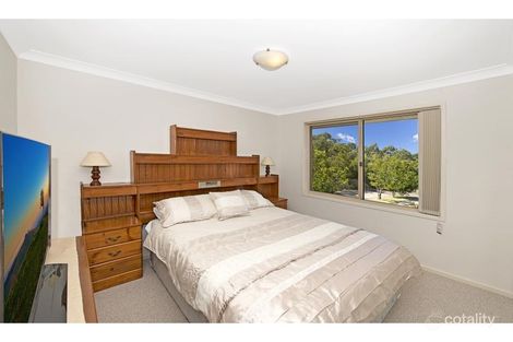 Property photo of 19 Mebbin Circuit Woongarrah NSW 2259