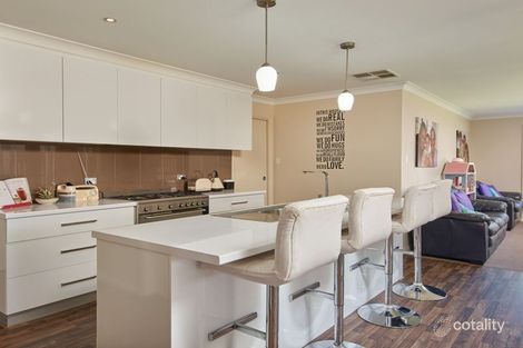 Property photo of 69 Lingiari Drive Lloyd NSW 2650