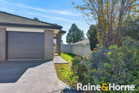 18B APSLEY CRES, DUBBO, NSW 2830