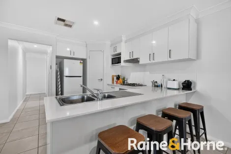 Property photo of 18B Apsley Crescent Dubbo NSW 2830