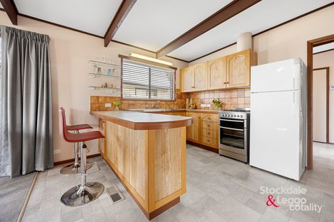 Property photo of 3 Moonah Way Inverloch VIC 3996