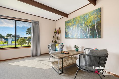 Property photo of 3 Moonah Way Inverloch VIC 3996