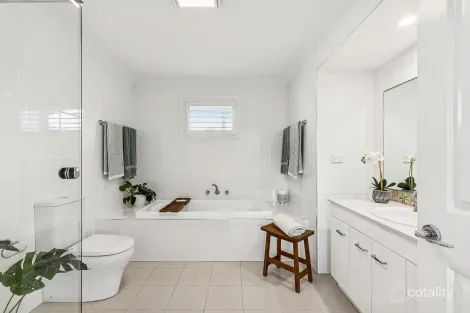 Property photo of 10 Gosford Avenue The Entrance NSW 2261