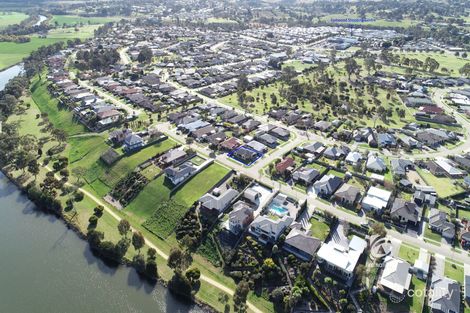 Property photo of 8 Gree Kulluk Place Eastwood VIC 3875