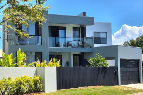 8 Egret Ave, Burleigh Waters, QLD 4220