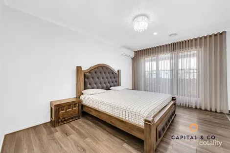 Property photo of 15 Grainger Drive Wollert VIC 3750