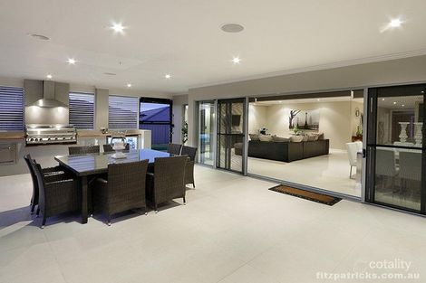 Property photo of 4 Florey Street Lloyd NSW 2650