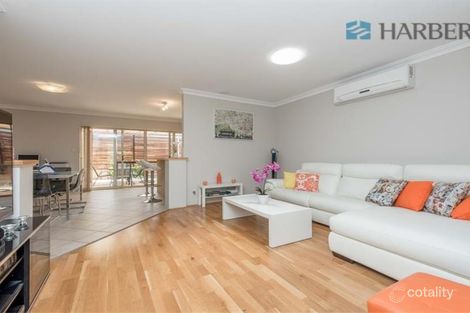 Property photo of 5/93 Cook Avenue Hillarys WA 6025
