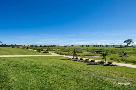 21 Mcatee Cct, Woolmar, QLD 4515