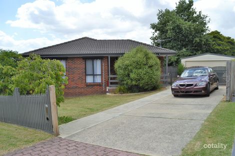 Property photo of 13 Angus Court Pakenham VIC 3810