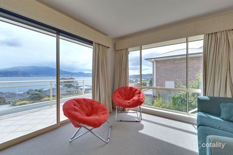 Property photo of 550 Oceana Drive Howrah TAS 7018