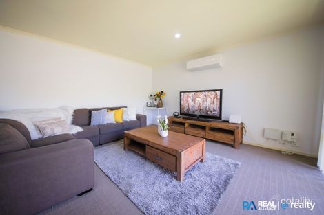 Property photo of 53 Phoenix Avenue Cranbourne VIC 3977