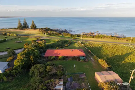 143 The Esplanade, Naracoopa, TAS 7256
