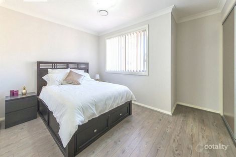 Property photo of 2/5 Rafter Parade Ropes Crossing NSW 2760