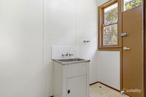 Property photo of 14 Florey Crescent Mount Pritchard NSW 2170