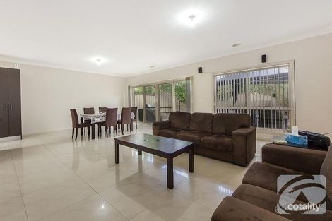 Property photo of 2/7 Katrina Drive Burnside Heights VIC 3023