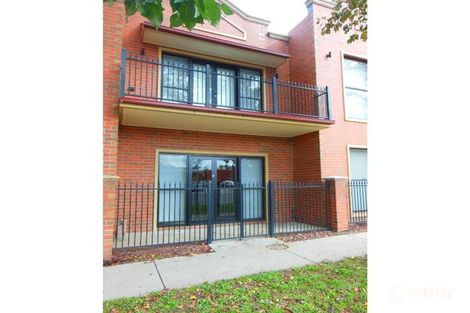 Property photo of 2/83-87 Arnold Street Bendigo VIC 3550