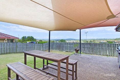 17 Crosby Ave, Pacific Pines, QLD 4211