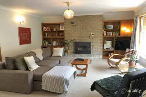 Property photo of 17 Wonson Avenue Coniston NSW 2500