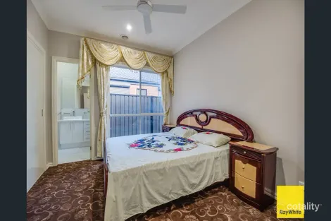 Property photo of 77 Caraleena Drive Tarneit VIC 3029