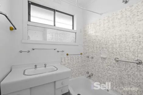 Property photo of 6 Kallista Road Springvale VIC 3171