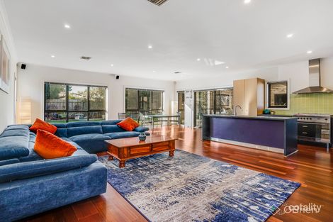 37 Berthon Cres, Hillside, VIC 3037