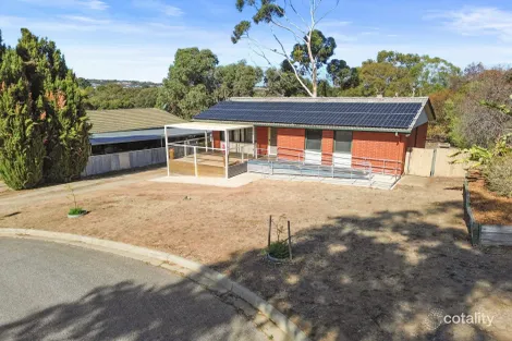 8 Larissa Ct, Hackham West, SA 5163