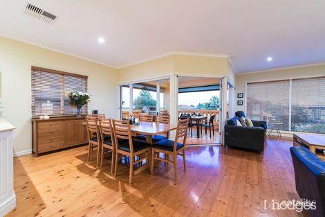 Property photo of 10 Barnes Grove Chelsea VIC 3196