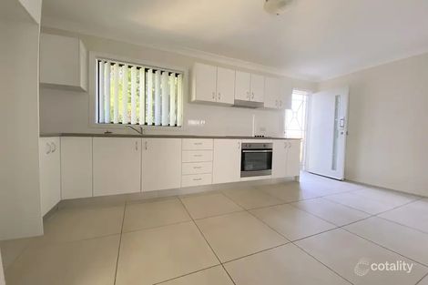 Property photo of 10 Dolomite Place Eagle Vale NSW 2558