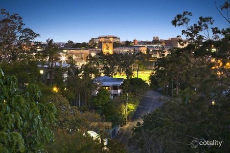 Property photo of 117 Dornoch Terrace Highgate Hill QLD 4101