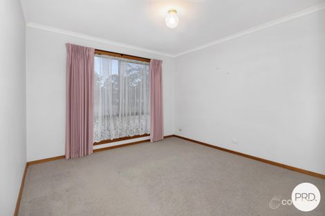 Property photo of 18 Langham Road Wendouree VIC 3355