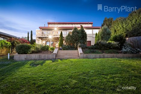 Property photo of 46 Crown Point Ridge Chirnside Park VIC 3116