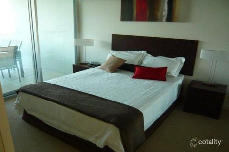 Property photo of 52/95 Clarence Road Indooroopilly QLD 4068