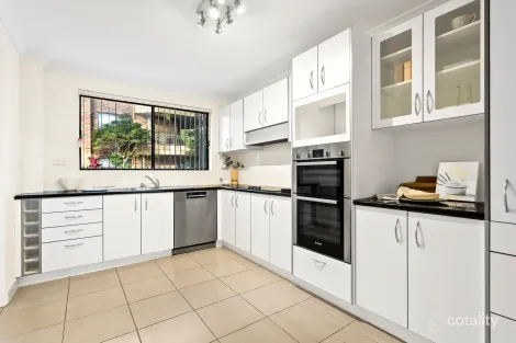Property photo of 2/50 Auburn Street Sutherland NSW 2232
