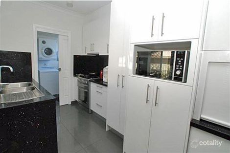 Property photo of 31 Gloucester Crescent Dapto NSW 2530