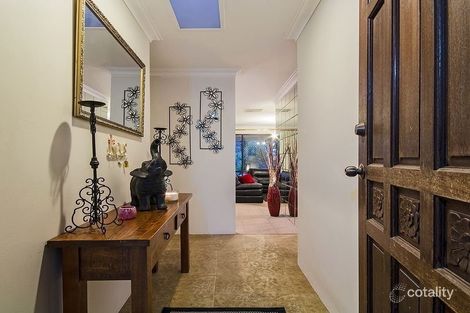 Property photo of 6 Joiner Place Parmelia WA 6167