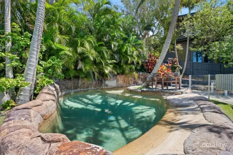 Property photo of 11 Bowman Terrace Sunshine Beach QLD 4567